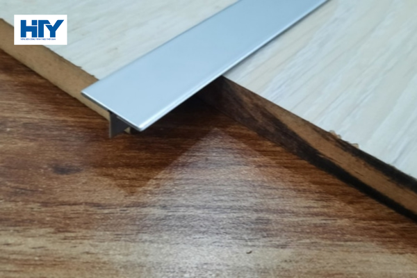 NẸP INOX T15