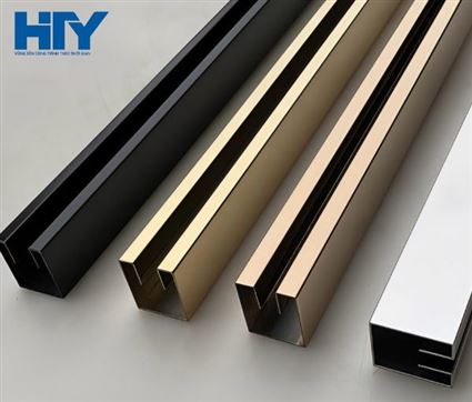 Đố kính inox hộp U – Khi khung kính không chỉ để giữ kính mà còn nâng tầm công trình