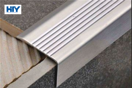 Nẹp chống trơn inox