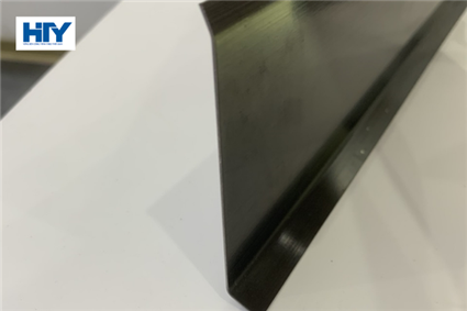 Len chân tường Inox DCP